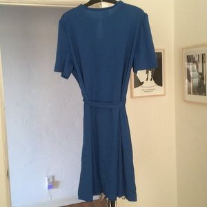 Blue t shirt dress with tie